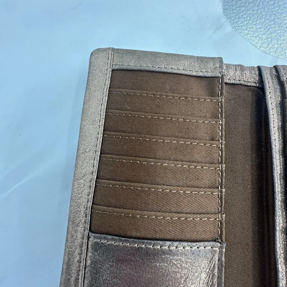 Women's Fossil Gold Metallic Wallet Cow Hide Leather Vintage